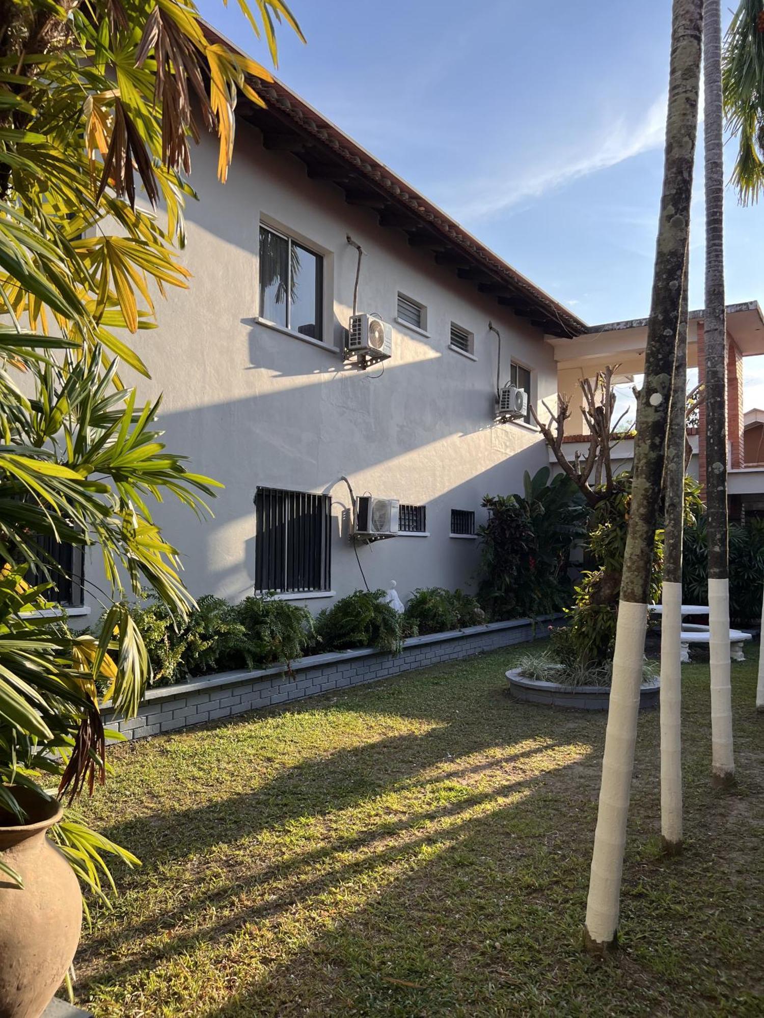 Hotel La Quinta La Ceiba Exteriör bild