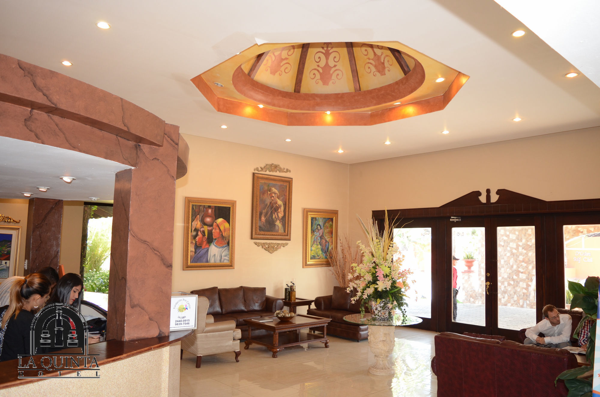 Hotel La Quinta La Ceiba Exteriör bild