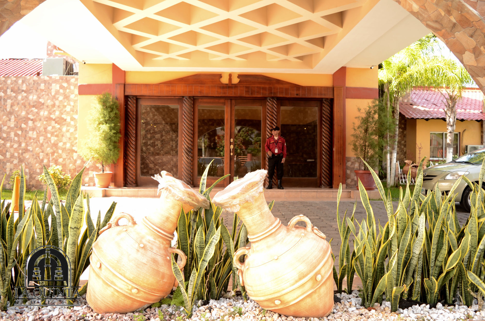 Hotel La Quinta La Ceiba Exteriör bild
